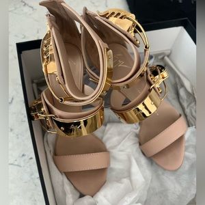 giuseppe zanotti heel